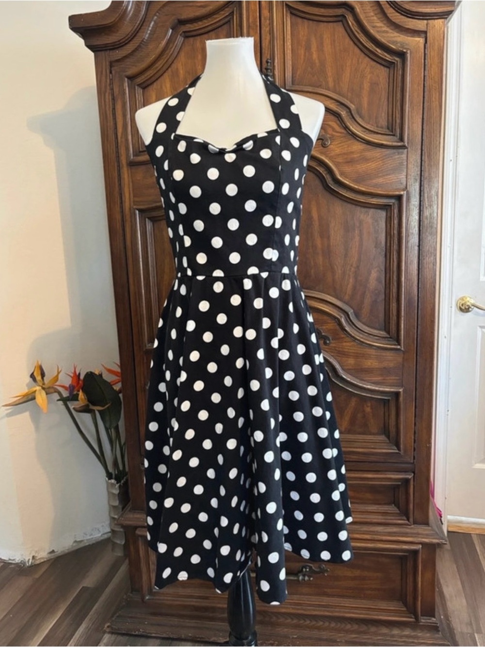 Hemet Black and white polka dot halter dress
